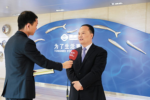 5de891ca2cee1f9e5407bb71e72ac688