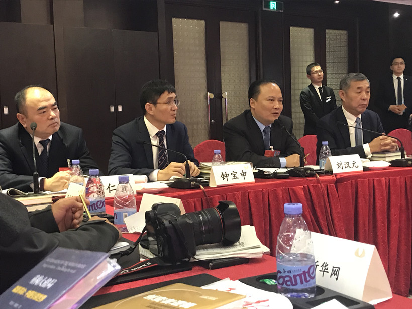 7725d25d458da334a71153edb9ad01c6