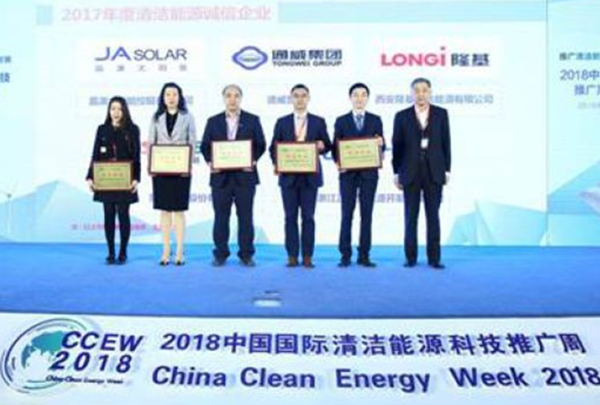 247e86e36dedc82e3e7f8e100509aab5