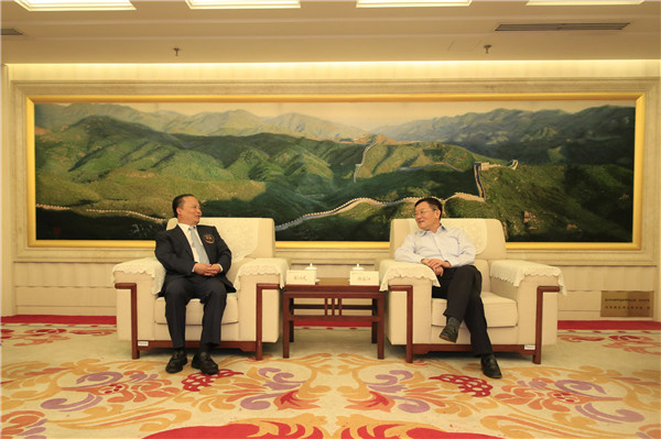 8e6831e34bbfe2de15b3c790937ac404