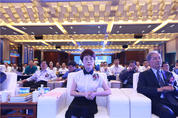 7e7ab61dac64419a5466475d30391680