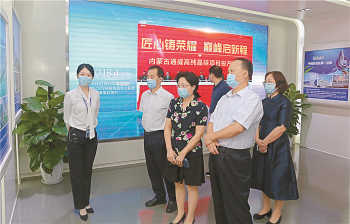 5c6bf3df2452a9abad4bdde0f551790f