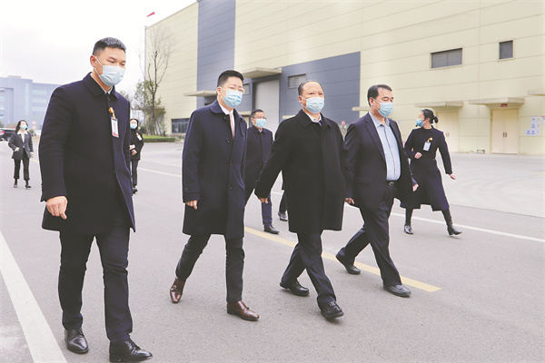 92dbc5401eac13252bacff51cf03cdc9