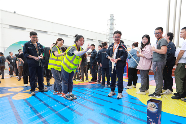 ec6f27412b423f459bcd6caadbb74399