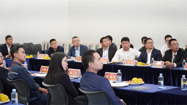 0b574bc1c6ef36f48da9b35a456d993d