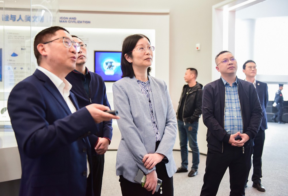 7ba0d7df589366feec14016df2d718d3