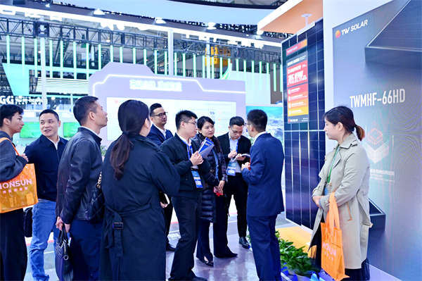 45ec3d96f6d520d4688f8c256580c1e2