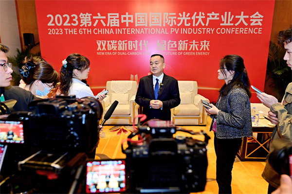 d52cba52692615ecbf5617d4d759b509