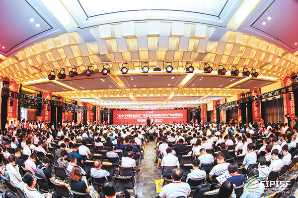 5c41f73b618a54855d854db17049703b