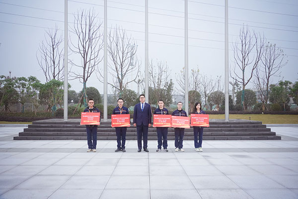 75852d6b2c4a20de82a0581794791476