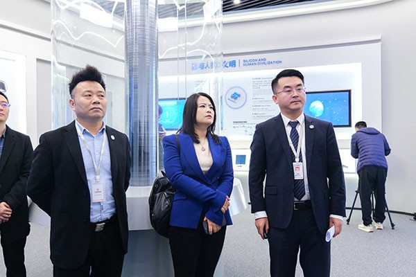 2563ca6a8c14bef82ff40692fcc09cad