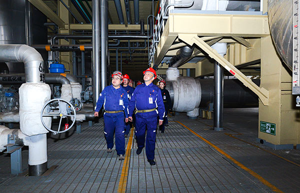 8fea560355fc86d0eda6fc3c56ed2ff6