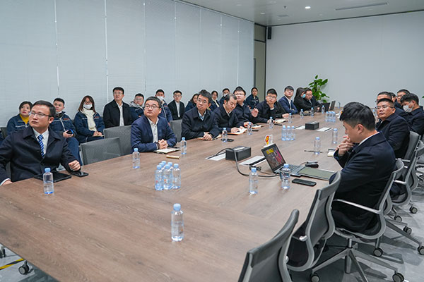 96ca8342ef8ced8e8cd4c872225a9359