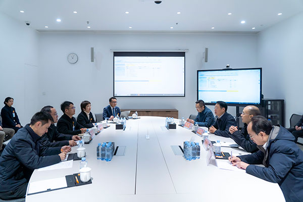 b594d817312055fa9b9113ac57ce16e2