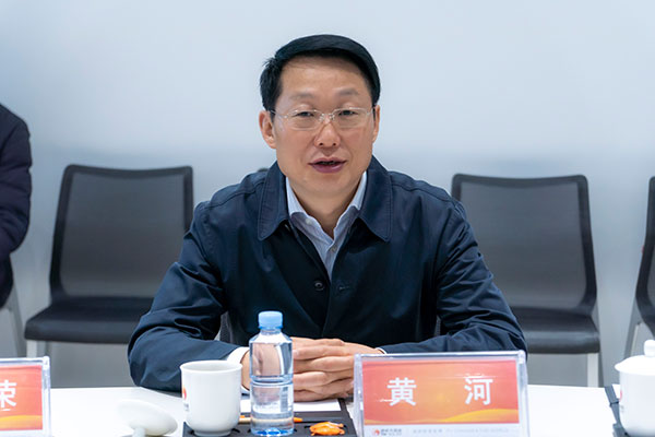 efbfbe5af382d3428232336bf4d9bb85