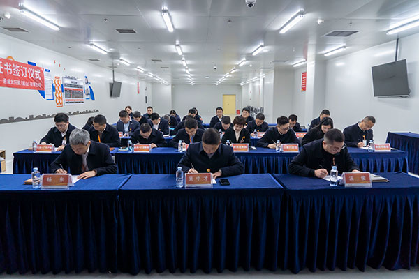 e1083150cbf9f41bc75d618a5cf581d9