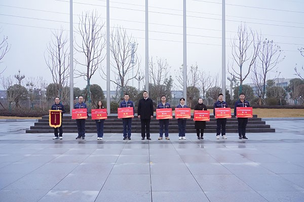 4519bb4d630c1d2100b72fb7c1aec641