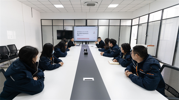 d9976a060689e2606be06a3b402b9d48