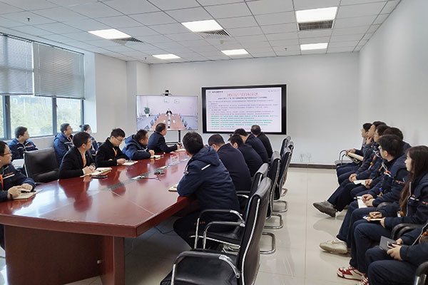 8609d9f3cea43df2320816e44fde9ee6