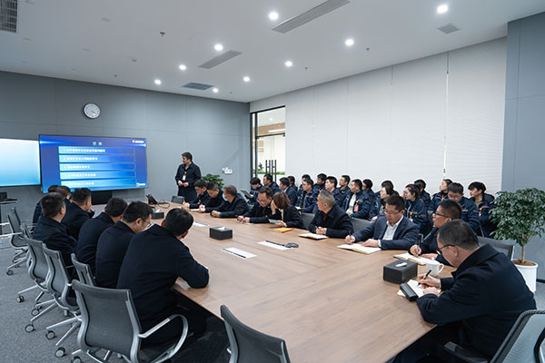 f5d06a15fc5eb86f95e123666c5d8bd8