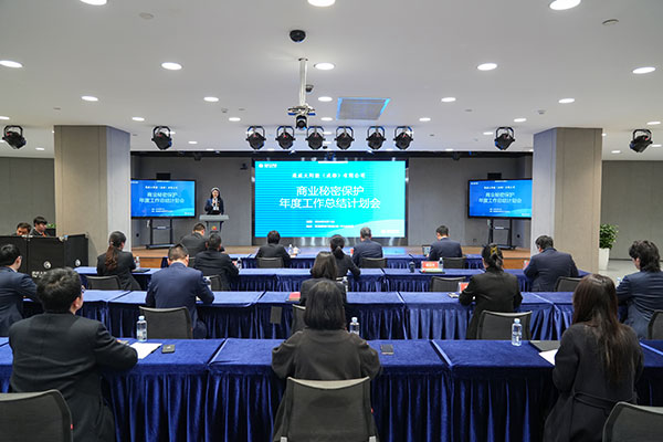 cf5d52764f8e29f54c52f1eff2bda5e8