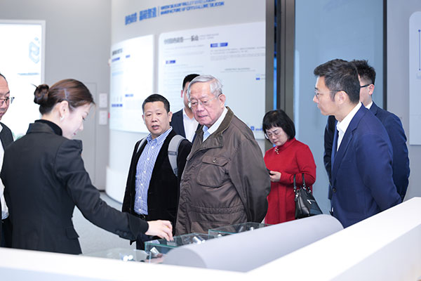 d558122232e8335d46fb7c1de6bb5939