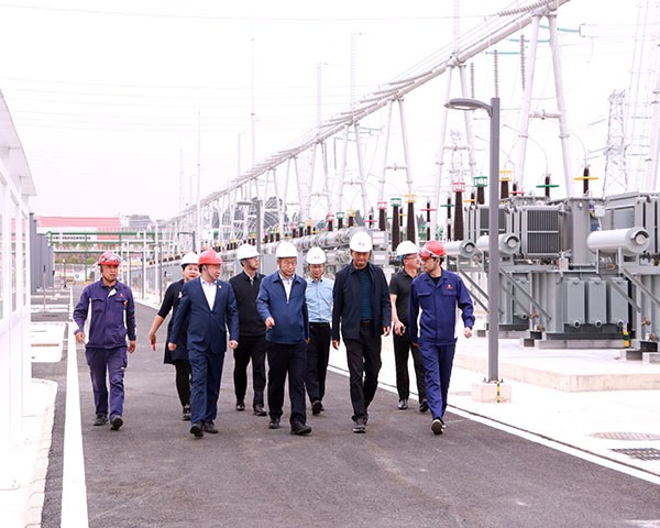 59213562156bb71bcf99c8daa8b759a2