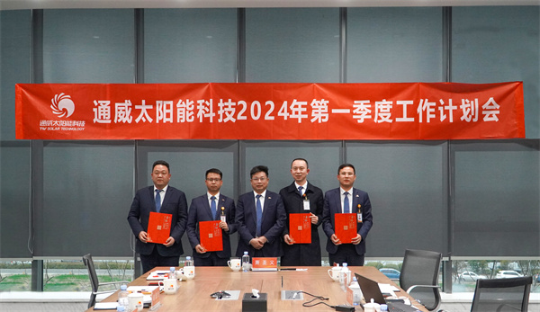 a7b93a350dc727e2d8d7b0bfbfdcef37