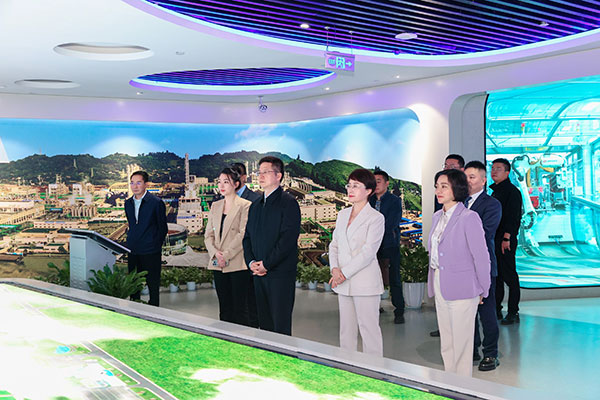 82c2a9d6c0ec9d405b8b4e02c0aca446