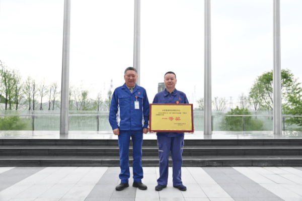 56169be541e2d2de77edb605926f1a88