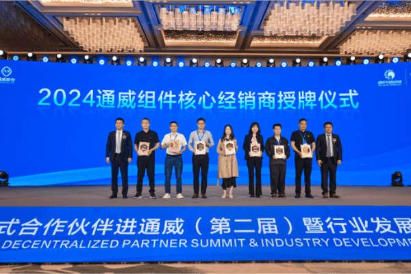 24dd644632113f1c6817e2209cc708f3