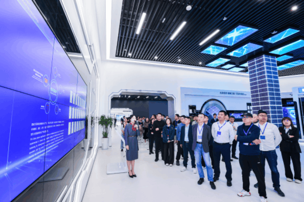 7958d48843013bb0dcc965f0872acb7c