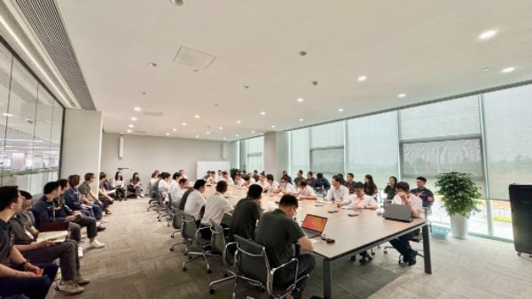 22bdf78e4594cd041b096ef277069e96