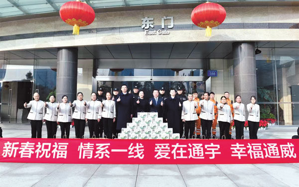 69fff6c3ca6415d5971c27427f4411a6