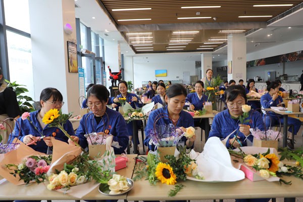 07b21e58f5f10d83b437306364553927