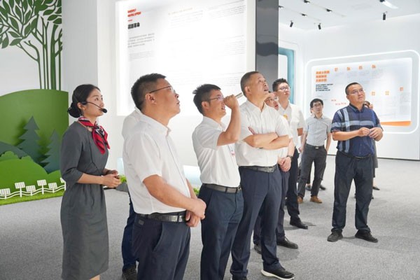 b01e897c15ce6dfc4a4c64a2a41faf7c