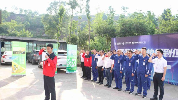 eb498c77cd0c0dcb4ff822edd8a0c245