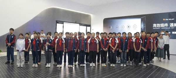 1d697530ab8b73417ab2a1a4c799602e