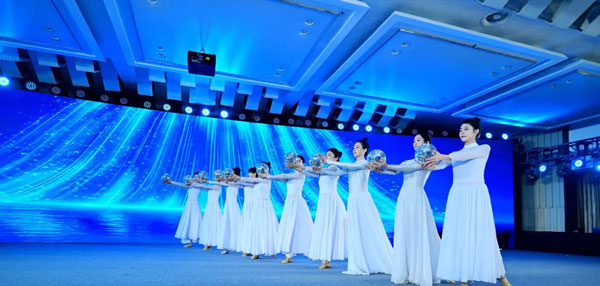 d688e40b94a58d3c5ef8973891534faf