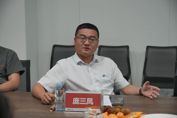 ec618ee2f47cc99030b87e02592d8a56