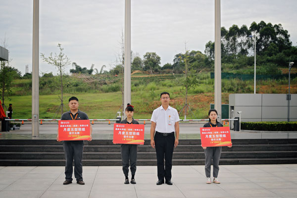 60ba47a140faad79948df9fbe4701dce