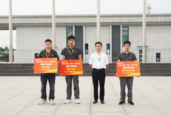 c5ab6b9f4aacd1c2d666b308dc53b985