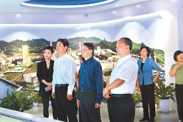 5db38de418a13243cc43c8a9a368235f