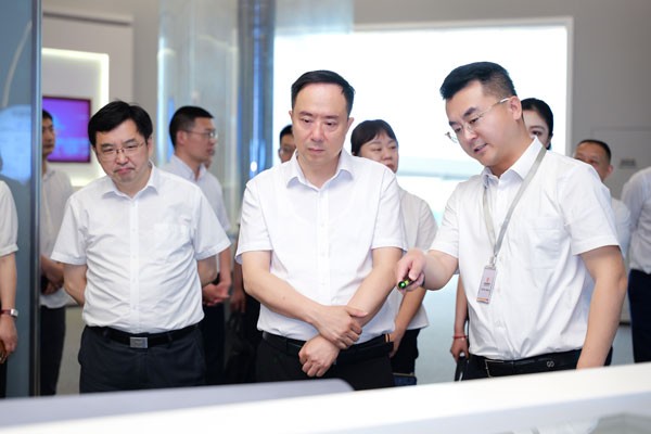 db90645128927ccb9953eec9c1ef15dc