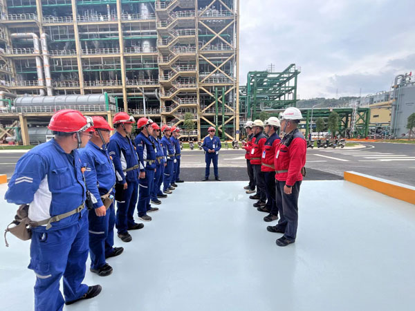 6b5066c313df94f48048839a20ba18ee