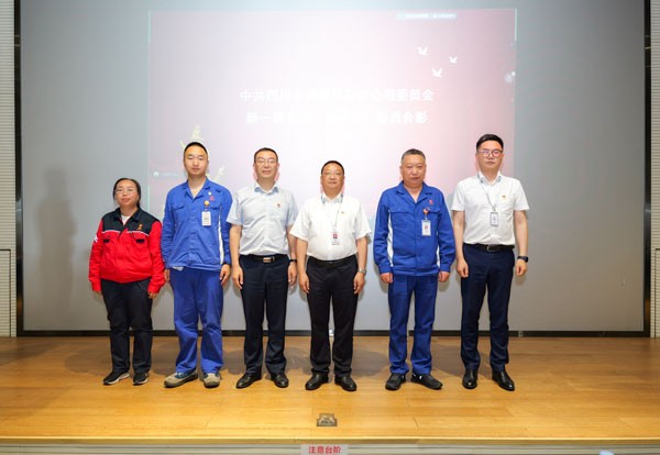 8492faf291aed777886f50876b6b3877