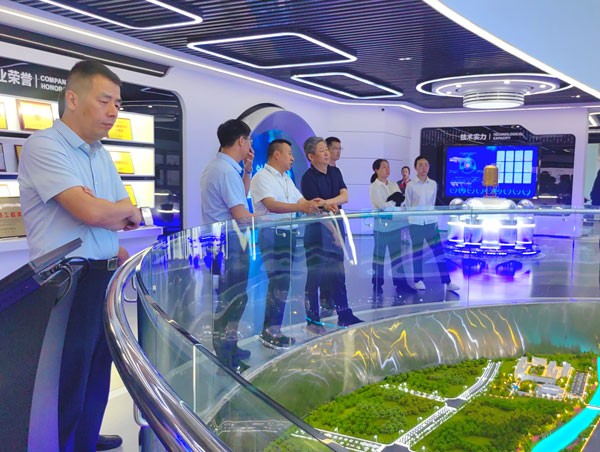 1e4cbe45bf1cd4215124dab6cc114fdc