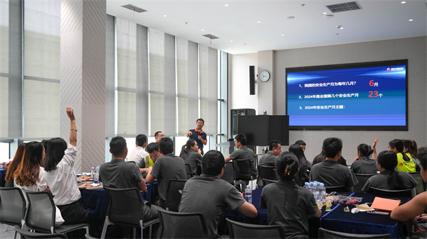 24ac597d6150b761bea10b7bdc50338f