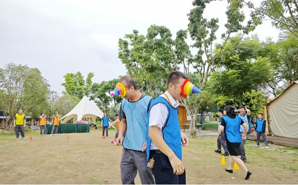 35b7f6ba71a16cdaaef52321597900ab