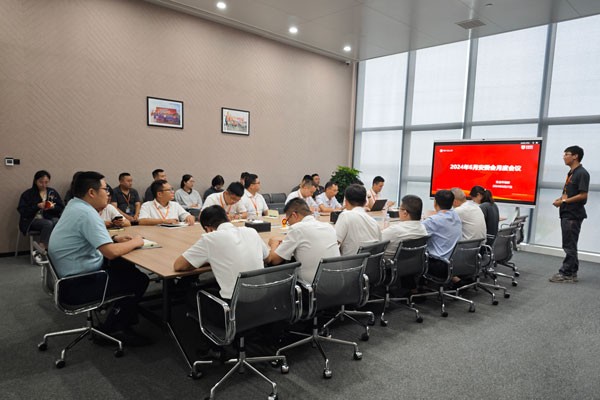 b2aac273eb0f3e56df5894e31b815be3